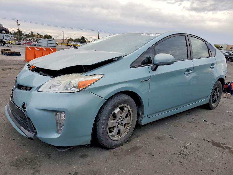 2015 Toyota Prius VIN JTDKN3DU5F1917382 COPART salvage auction — FRONT END, Nv - Salvage Title, sold $150 on 2026-07-22 (photo 1)