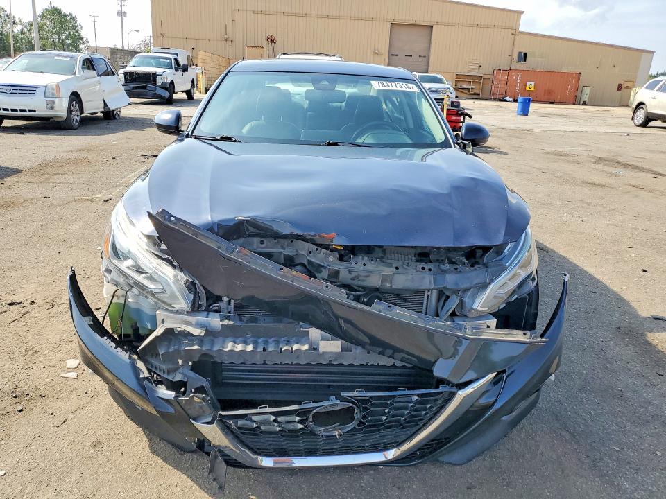 2019 Nissan Altima VIN 1N4BL4EV0KC236618 COPART salvage auction — FRONT END, SC - CERT OF TITLE-SALVAGE, sold $3,700 on 2026-07-03 (photo 5)