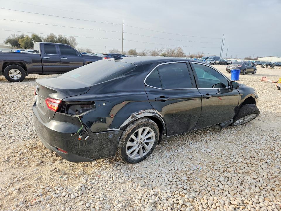 2022 Toyota Camry VIN 4T1C11AK0NU045337 COPART salvage auction — SIDE, Tx - Salvage Vehicle Title, sold $6,100 on 2026-07-02 (photo 3)