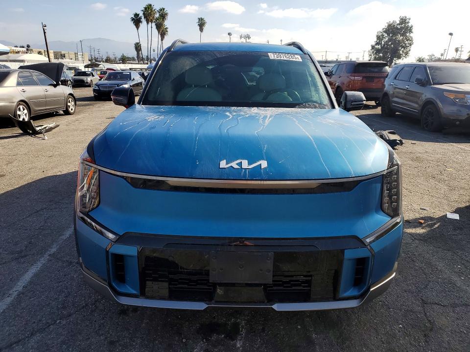2024 Kia Ev9 VIN KNDAEFS56R6031720 COPART salvage auction — REAR END, Ca - Salvage Certificate, sold $17,800 on 2026-07-02 (photo 5)