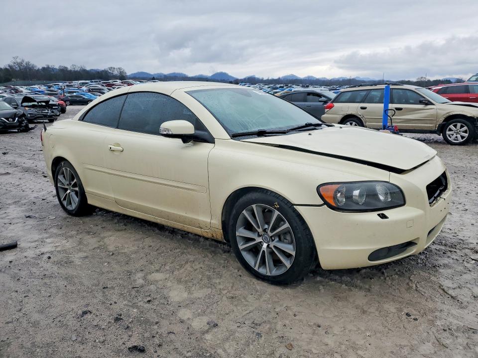 2010 Volvo C70 VIN YV1672MC9AJ092463 COPART salvage auction — FRONT END, Tn - Salvage Certificate, sold $525 on 2026-07-16 (photo 4)