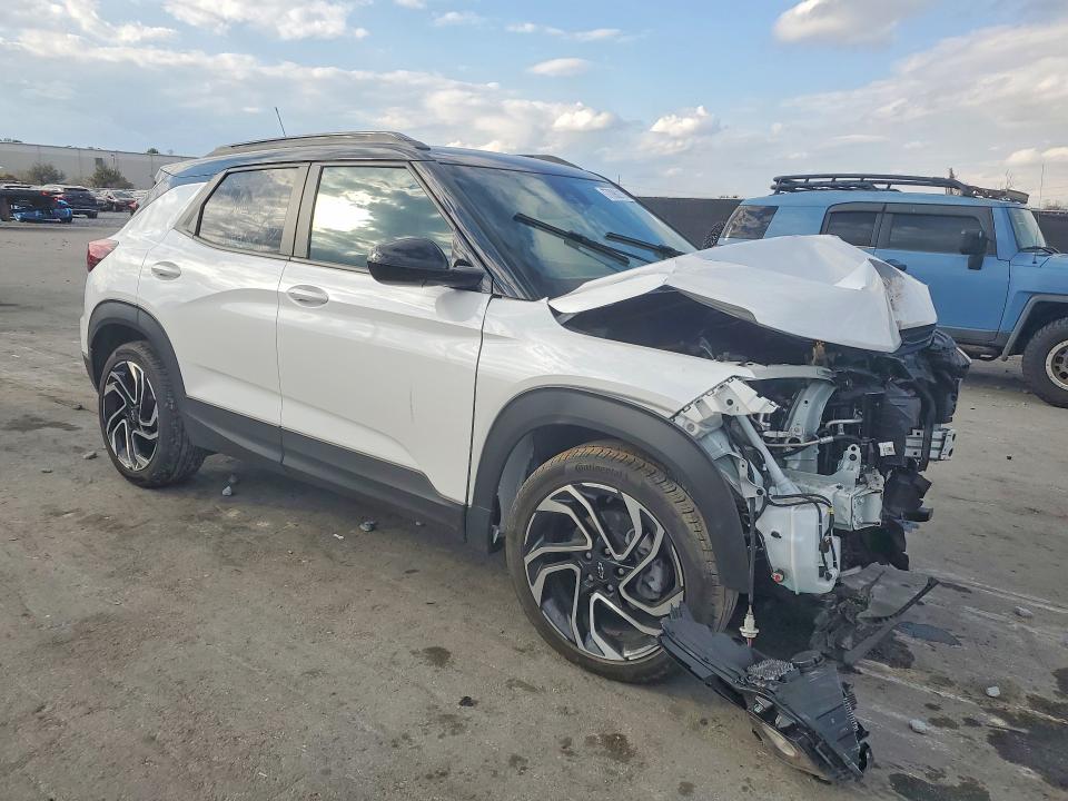 2025 Chevrolet Trailblazer VIN KL79MTSL0SB078142 COPART salvage auction — FRONT END, Fl - Cert Of Title Slvg Rebuildable, sold $2,400 on 2026-07-16 (photo 4)