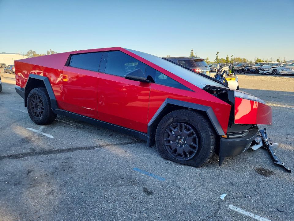 2025 Tesla Cybertruck VIN 7G2CEHEE2SA071779 COPART salvage auction — FRONT END, Other, sold $27,000 on 2026-07-16 (photo 4)