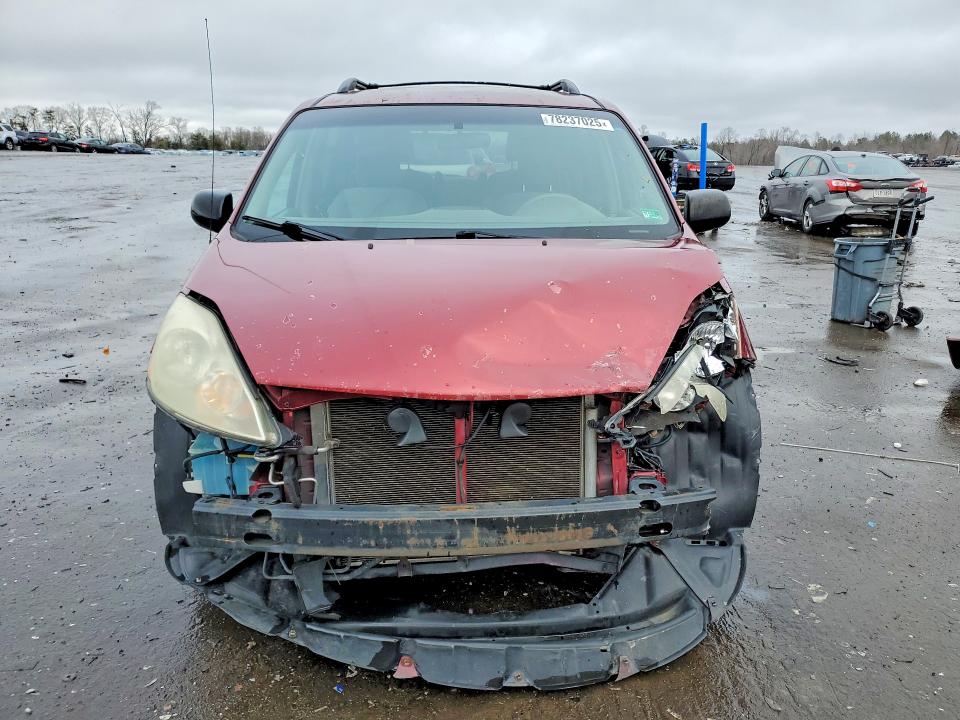 2006 Toyota Sienna VIN 5TDZA23C06S549726 COPART salvage auction — FRONT END, Va - Cert Of Title - Salvage, sold $575 on 2026-07-08 (photo 5)