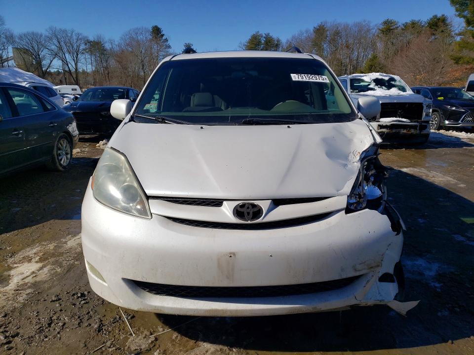 2008 Toyota Sienna VIN 5TDBK22C08S019968 COPART salvage auction — FRONT END, Ma - Cert Of Title-Reconstrctd Coll, sold $1,400 on 2026-07-06 (photo 5)