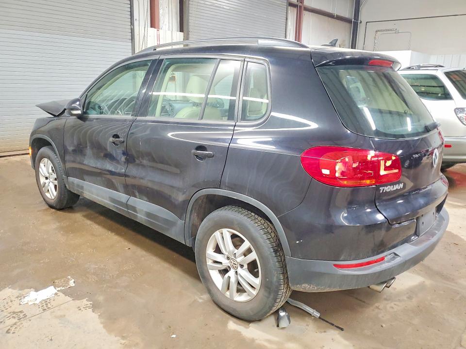 2017 Volkswagen Tiguan VIN WVGAV7AX8HK005128 COPART salvage auction — FRONT END, Il - Salvage Certificate, sold $1,100 on 2026-07-07 (photo 2)