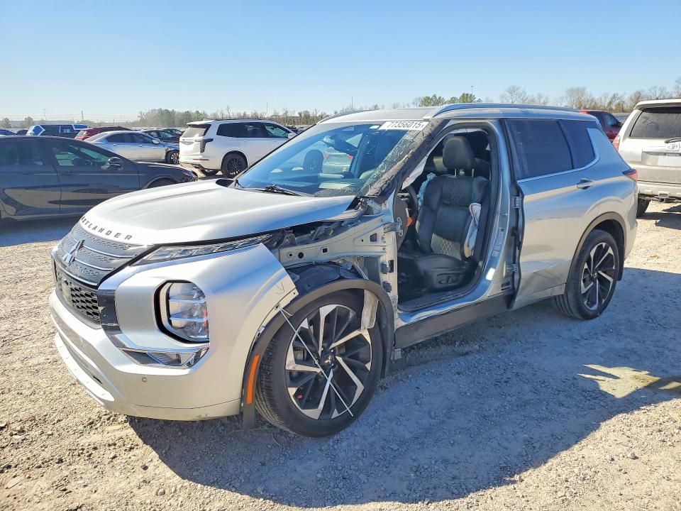 2022 Mitsubishi Outlander VIN JA4J3VA81NZ083948 COPART salvage auction — SIDE, Tx - Salvage Vehicle Title, sold $6,000 on 2026-07-28 (photo 1)