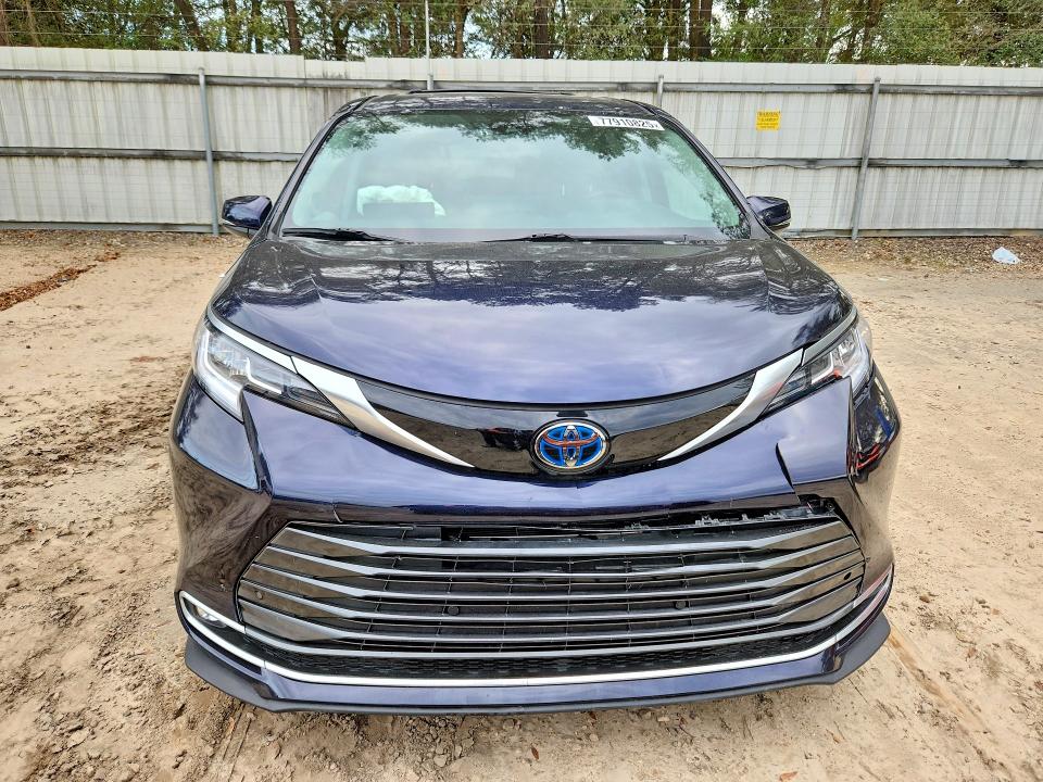 2024 Toyota Sienna VIN 5TDZRKEC1RS193815 COPART salvage auction — FRONT END, Fl - Cert Of Title Slvg Rebuildable, sold $21,400 on 2026-07-10 (photo 5)