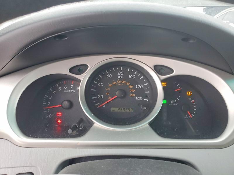 2006 Toyota Highlander VIN JTEDP21A860111836 COPART salvage auction — MINOR DENT/SCRATCHES, OH - CERTIFICATE OF TITLE, sold $775 on 2026-07-14 (photo 9)