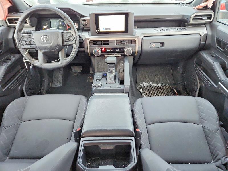 2025 Toyota Tacoma VIN 3TMLB5JN8SM207931 COPART salvage auction — REAR END, MI - CERTIFICATE OF TITLE, sold $12,600 on 2026-07-30 (photo 8)