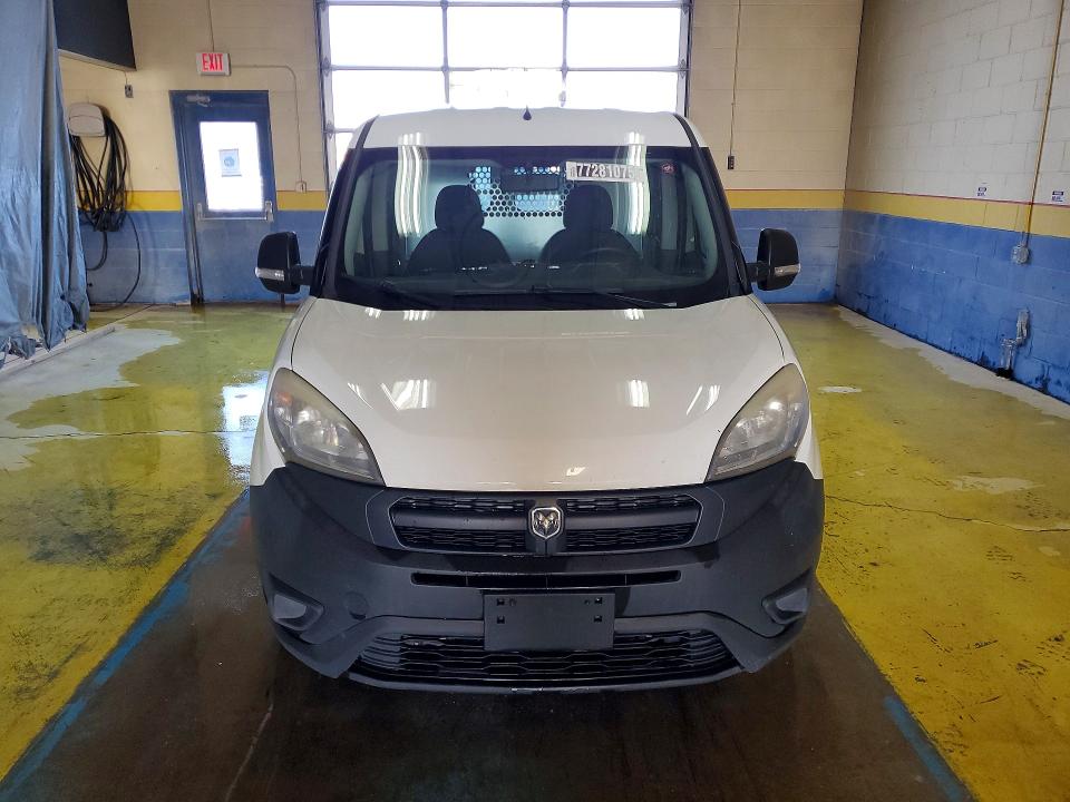 2017 Ram Promaster city VIN ZFBERFAB2H6E31520 COPART salvage auction — MINOR DENT/SCRATCHES, IN - CERTIFICATE OF TITLE, sold $1,400 on 2026-08-07 (photo 5)