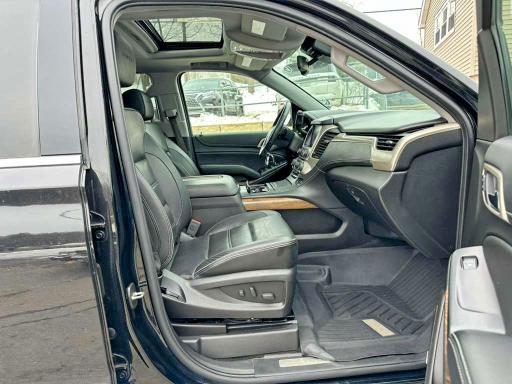 2018 Gmc Yukon xl VIN 1GKS2HKJXJR144518 COPART salvage auction — MINOR DENT/SCRATCHES, RI - CERTIFICATE OF TITLE, sold $1,600 on 2026-07-22 (photo 6)