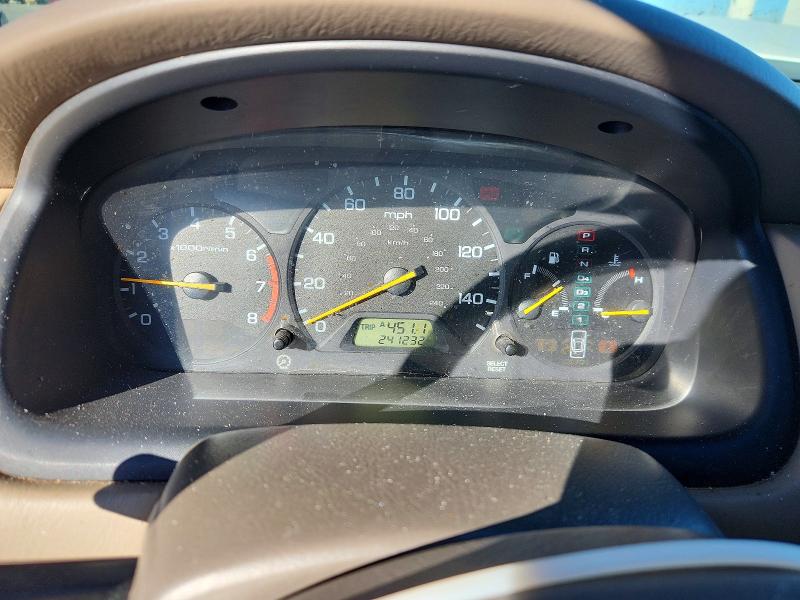 2002 Honda Accord VIN 1HGCG16502A082117 COPART salvage auction — FRONT END, Tx - Salvage Vehicle Title, sold $150 on 2026-07-10 (photo 9)