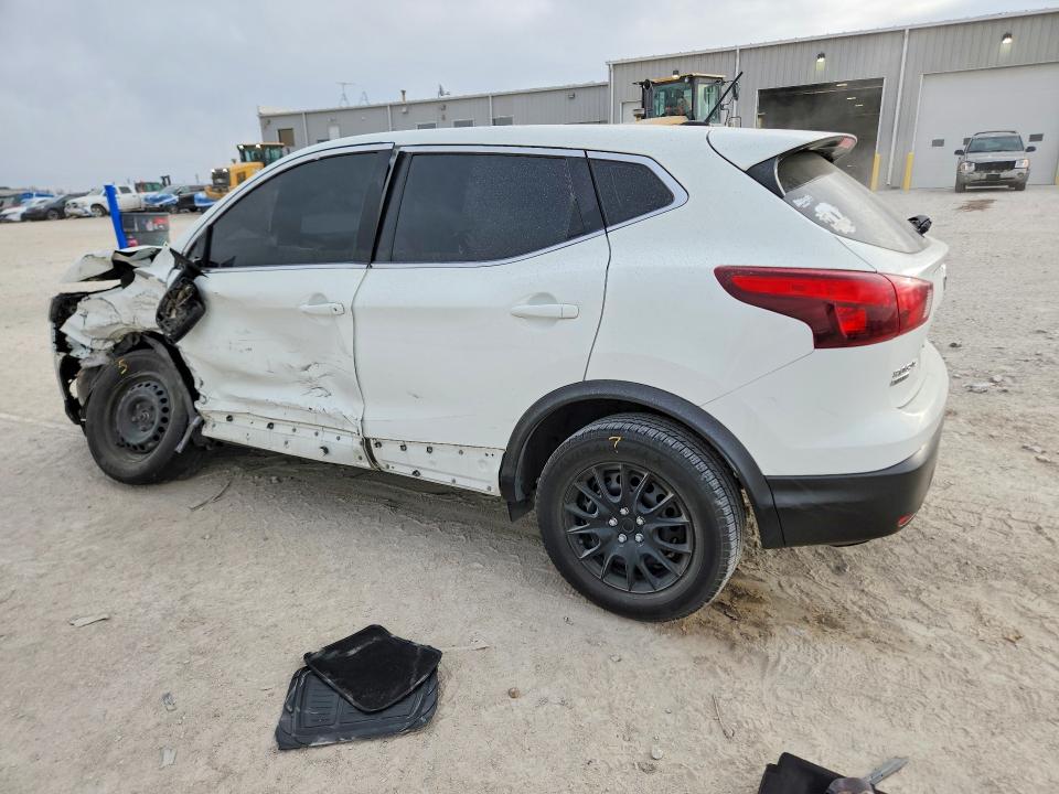 2019 Nissan VIN JN1BJ1CP1KW228810 COPART salvage auction — FRONT END, NE - CERT OF TITLE-SALVAGE, sold $225 on 2026-07-28 (photo 2)