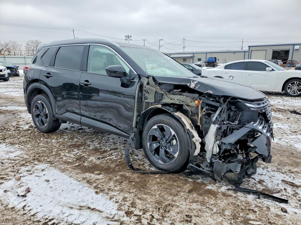 2024 Nissan Rogue VIN JN8BT3BB2RW290191 COPART salvage auction — FRONT END, Id - Salvage Certificate Of Title, sold $5,300 on 2026-07-07 (photo 4)