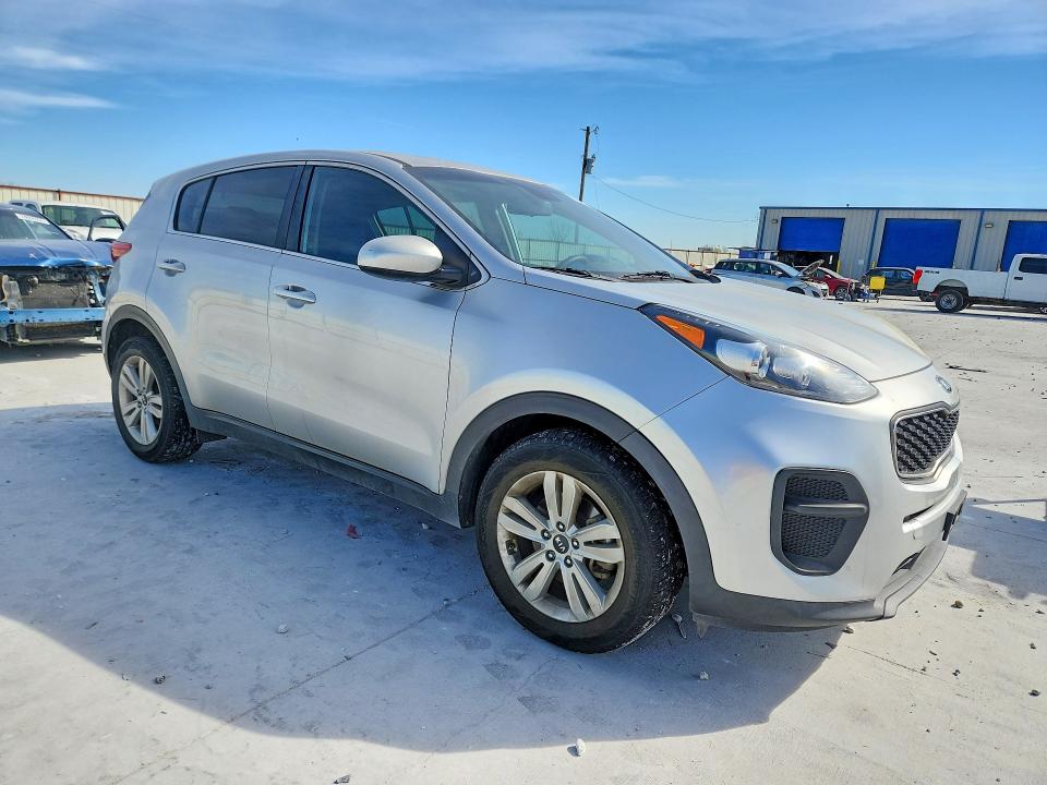 2017 Kia Sportage VIN KNDPM3AC4H7134705 COPART salvage auction — MECHANICAL, Tx - Certificate Of Title, sold $3,100 on 2026-07-31 (photo 4)