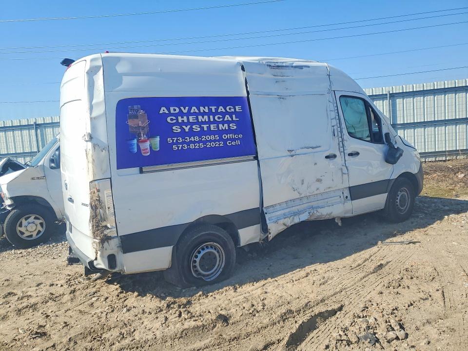 2023 Mercedes-benz Sprinter VIN W1Y40BHYXPT129309 COPART salvage auction — SIDE, Mo - Salvage Certificate Of Title, sold $6,700 on 2026-07-07 (photo 3)