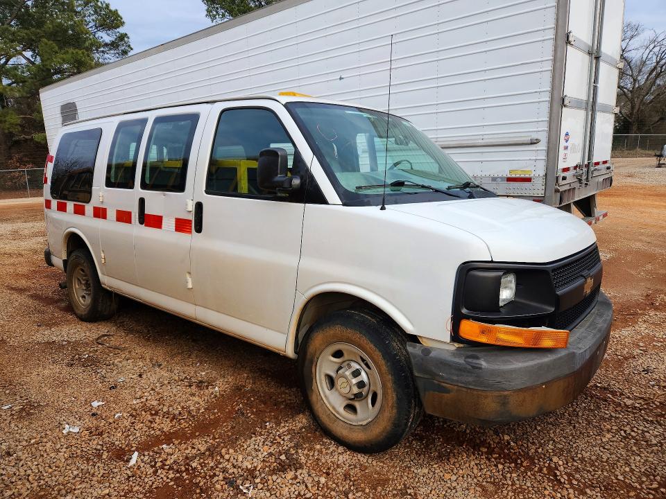 2014 Chevrolet Express 2500 VIN 1GCWGFBA4E1130573 COPART salvage auction — FRONT END, Ky - Certificate Of Title, sold $325 on 2026-07-27 (photo 4)