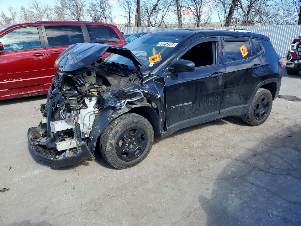 2018 Jeep VIN 3C4NJDAB1JT104317 COPART salvage auction — FRONT END, Mo - Salvage Certificate Of Title, sold $275 on 2026-07-21 (photo 1)