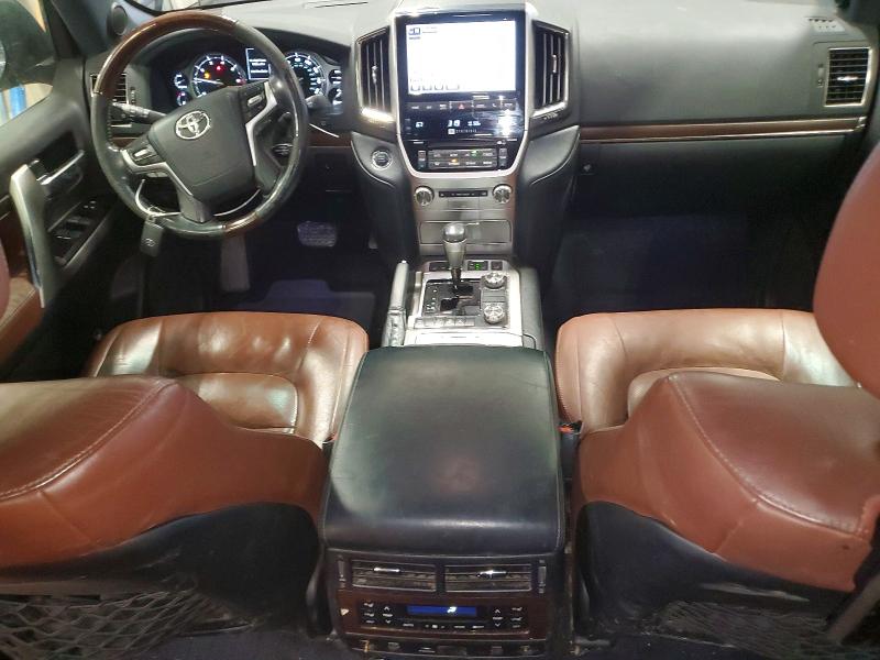 2016 Toyota Land cruiser VIN JTMCY7AJ7G4038088 COPART salvage auction — FRONT END, Tx - Certificate Of Title, sold $13,700 on 2026-07-22 (photo 8)