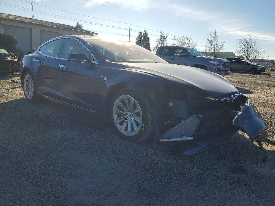2017 Tesla Model s VIN 5YJSA1E21HF192757 COPART salvage auction — FRONT END, Or - Salvage Title Certificate, sold $7,400 on 2026-07-07 (photo 4)