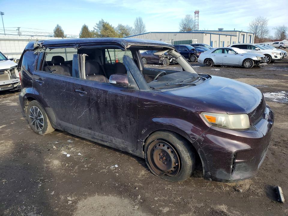 2013 Scion Xb VIN JTLZE4FE0DJ039226 COPART salvage auction — ROOF, Md - Cert Of Salvage > 75% Damage, sold $350 on 2026-08-03 (photo 4)