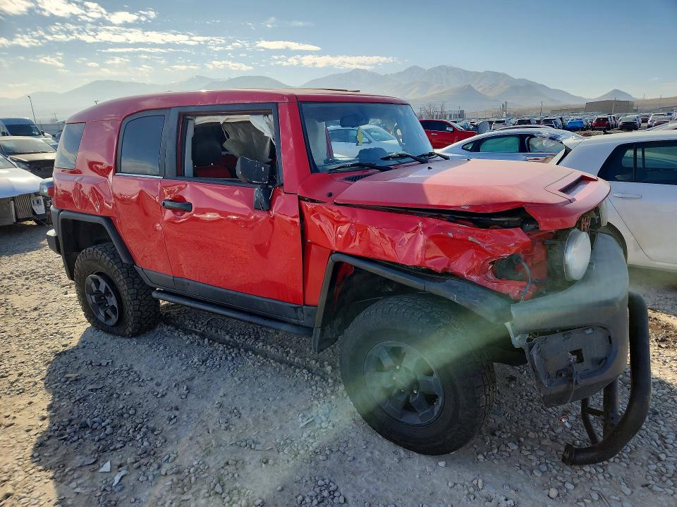 2012 Toyota Fj cruiser VIN JTEBU4BF6CK142489 COPART salvage auction — FRONT END, Ut - Salvage Certificate, sold $4,200 on 2026-07-24 (photo 4)