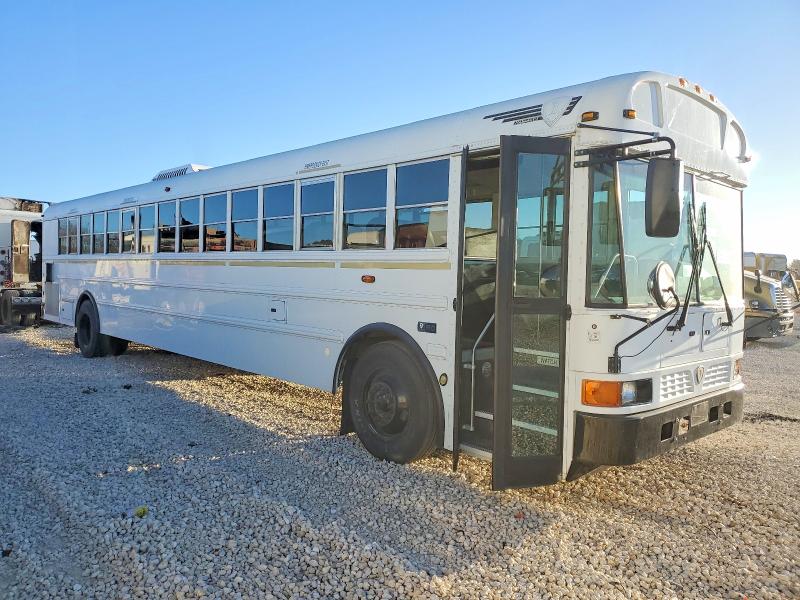 2016 Ic corporation 3000 VIN 4DRBXAAN4GB199083 COPART salvage auction — MECHANICAL, Va - Certificate Of Title, sold $8,400 on 2026-07-30 (photo 1)