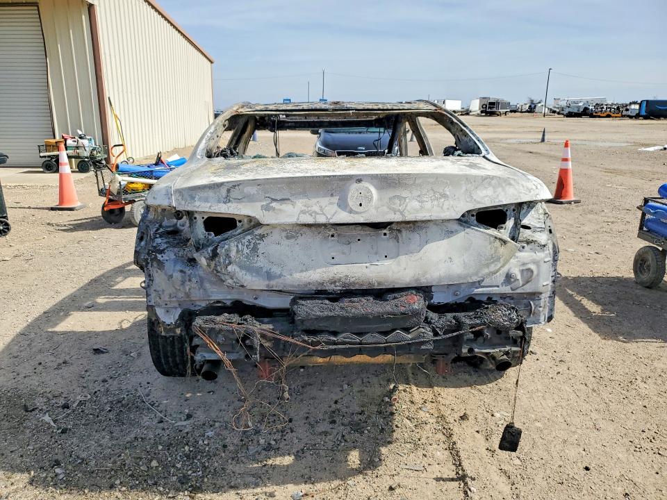 2018 Alfa romeo Giulia VIN ZARFAEEN8J7596207 COPART salvage auction — BURN, Tx - Nonrepairable Title, sold $25 on 2026-09-02 (photo 6)