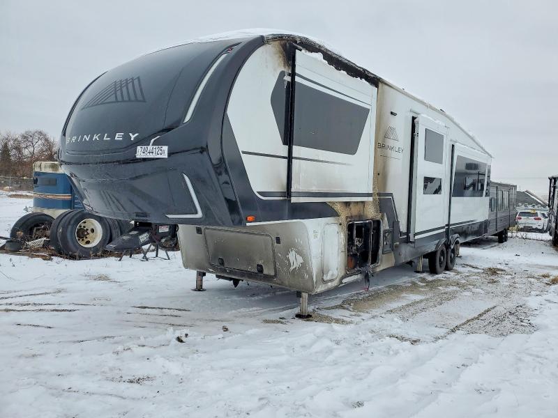 2024 Brinkleyrv Brinkleyrv VIN 7T0FZ4325RA002031 COPART salvage auction — BURN, IN - CERT OF TITLE-SALVAGE TITLE, sold $22,200 on 2026-07-20 (photo 2)