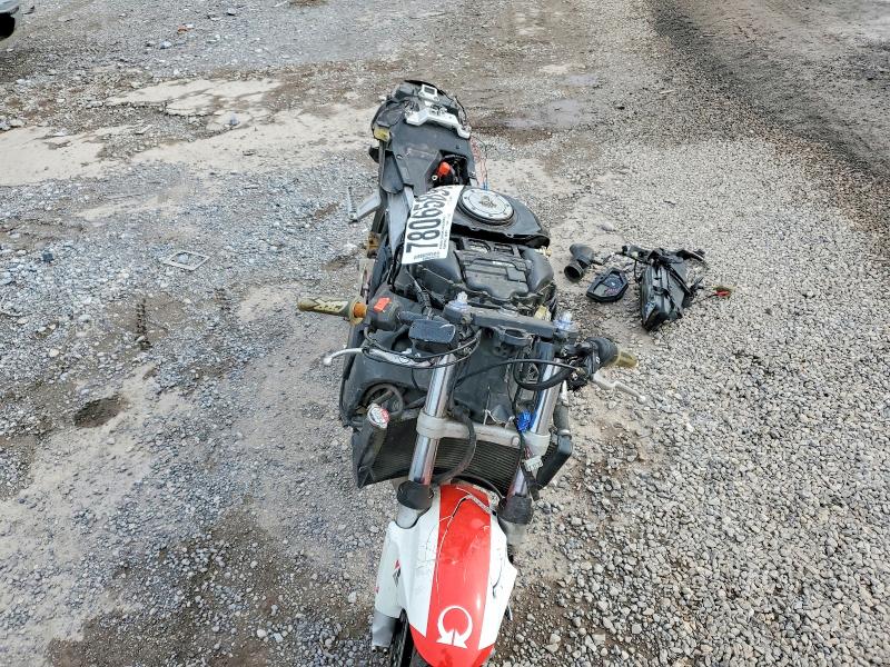 2003 Honda Cbr600 VIN JH2PC37063M004720 COPART salvage auction — ROLLOVER, PA - CERTIFICATE OF SALVAGE, sold $400 on 2026-07-20 (photo 5)