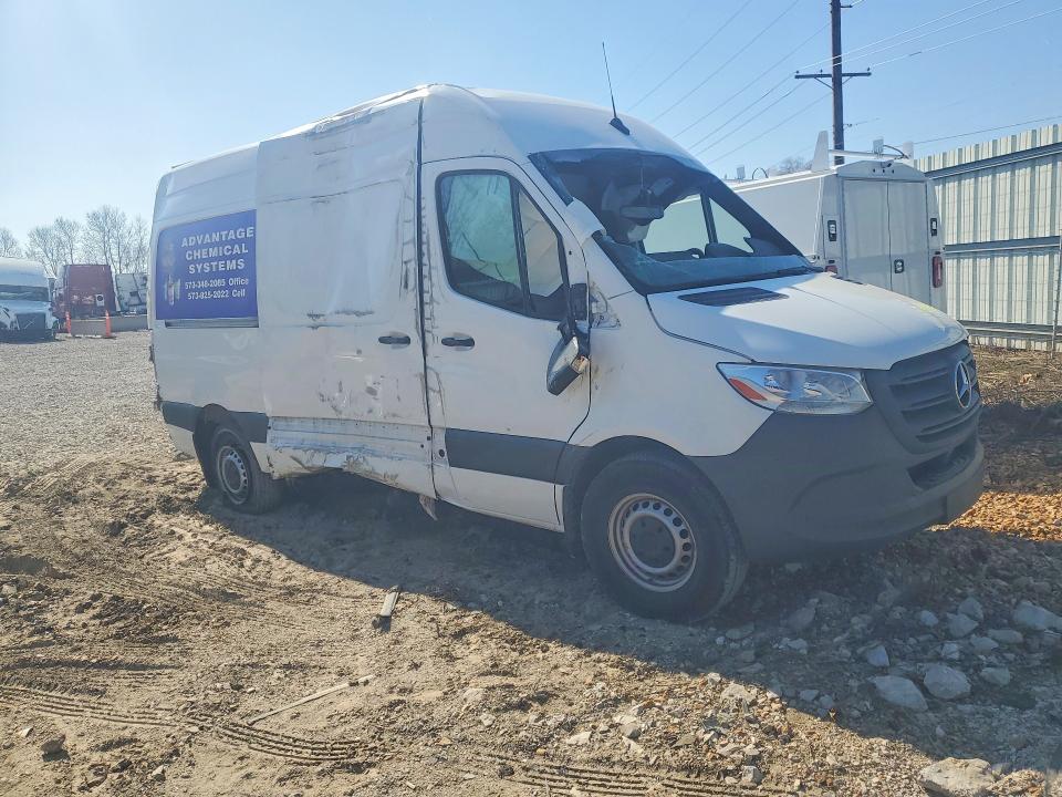 2023 Mercedes-benz Sprinter VIN W1Y40BHYXPT129309 COPART salvage auction — SIDE, Mo - Salvage Certificate Of Title, sold $6,700 on 2026-07-07 (photo 4)