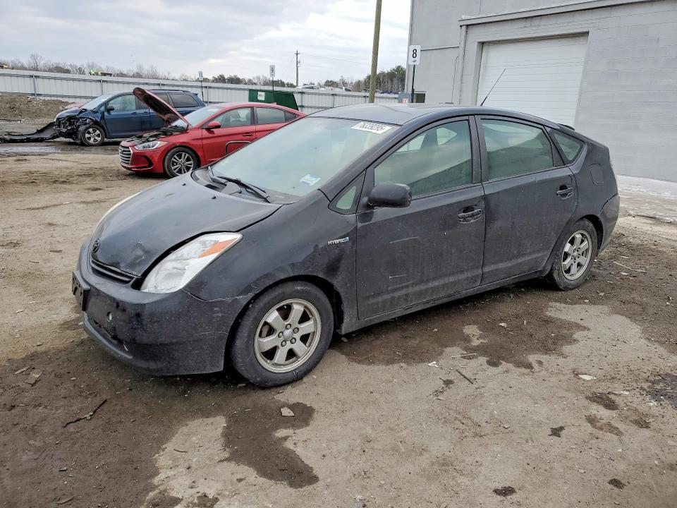 2004 Toyota Prius VIN JTDKB20UX40029206 COPART salvage auction — FRONT END, VA - CERTIFICATE OF TITLE, sold $650 on 2026-07-15 (photo 1)