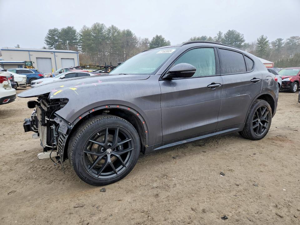 2019 Alfa romeo Stelvio VIN ZASPAKAN8K7C69219 COPART salvage auction — FRONT END, Id - Salvage Certificate Of Title, sold $3,000 on 2026-07-02 (photo 1)