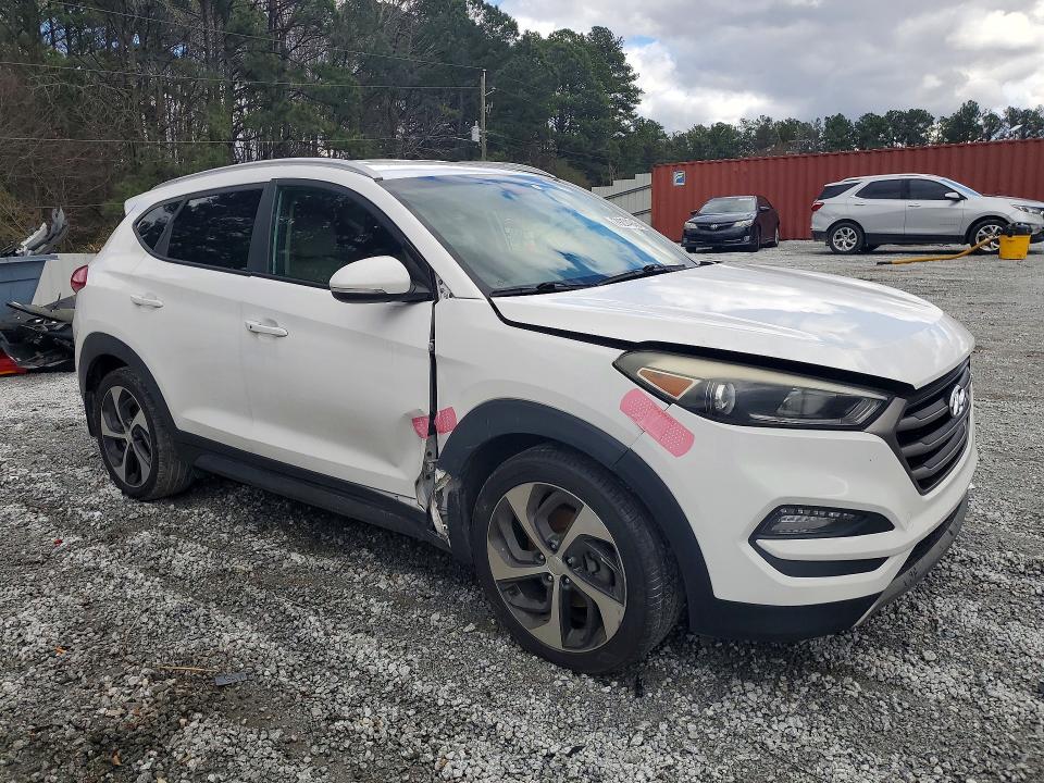 2016 Hyundai Tucson VIN KM8J33A27GU250962 COPART salvage auction — MECHANICAL, Ga - Certificate Of Title (P), sold $2,950 on 2026-07-13 (photo 4)