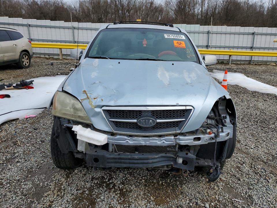 2005 Kia Sorento VIN KNDJC733755366476 COPART salvage auction — FRONT END, Tn - Salvage Certificate, sold $400 on 2026-07-14 (photo 5)