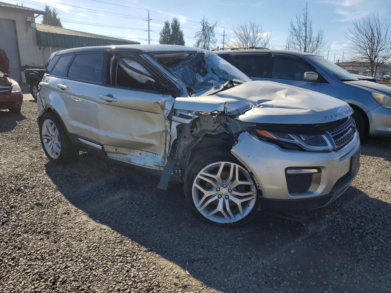 2017 Land rover RANGE ROVER VIN SALVR2BG9HH195832 COPART salvage auction — Front End, WA - VEHICLE CERT OF OWNERSHIP-TITL, sold $975 on 2026-07-03 (photo 4)
