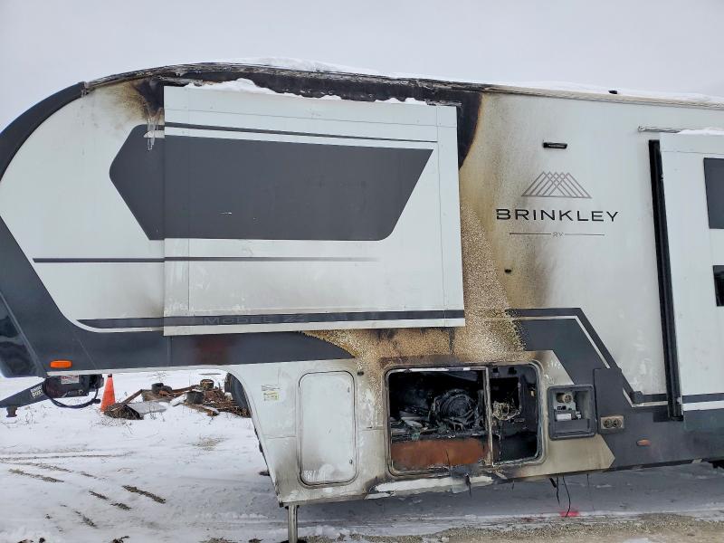 2024 Brinkleyrv Brinkleyrv VIN 7T0FZ4325RA002031 COPART salvage auction — BURN, IN - CERT OF TITLE-SALVAGE TITLE, sold $22,200 on 2026-07-20 (photo 9)