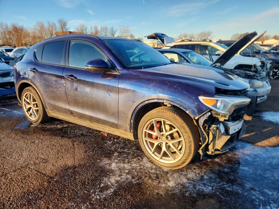 2019 Alfa romeo Stelvio VIN ZASPAKBN5K7C55101 COPART salvage auction — FRONT END, Ct - Cert Of Title-Salvage, sold $3,150 on 2026-07-09 (photo 4)