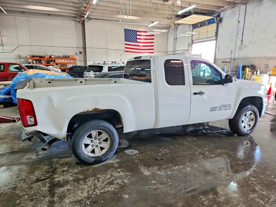 2008 Gmc SIERRA VIN 1GTEK19J18Z292735 COPART salvage auction — REAR END, CO - PUBLIC - SALVAGE TITLE, sold $1,100 on 2026-07-29 (photo 3)