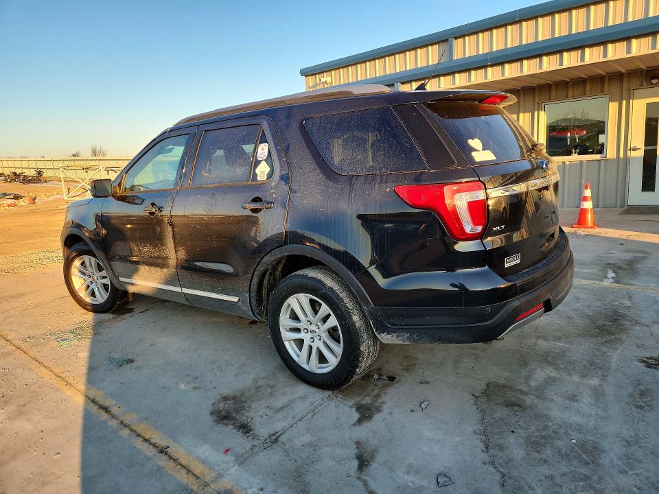 2019 Ford Explorer VIN 1FM5K8D8XKGA61392 COPART salvage auction — FRONT END, Ky - Bill Of Sale/Part Only/No Titl, sold $1,450 on 2026-07-02 (photo 2)