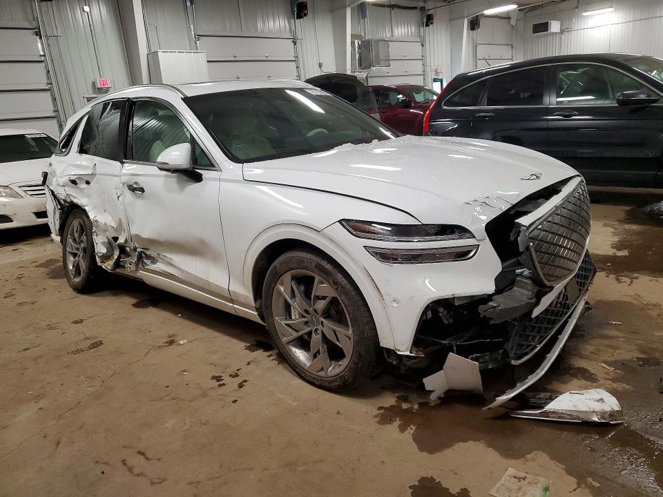 2025 Genesis Gv70 VIN 5NMMCET1XSH003968 COPART salvage auction — SIDE, Mn - Cert Of Title-Salvage, sold $11,600 on 2026-07-02 (photo 4)