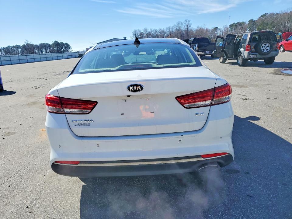 2016 Kia Optima VIN 5XXGU4L38GG096906 COPART salvage auction — FRONT END, Nc - Salvage Certificate Of Title, sold $725 on 2026-07-30 (photo 6)