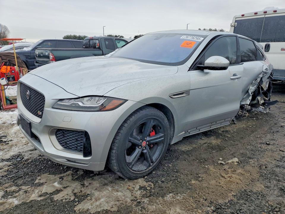 2019 Jaguar F-pace VIN SADCM2FV2KA610046 COPART salvage auction — SIDE, Salvage Title, sold $5,500 on 2026-07-16 (photo 1)