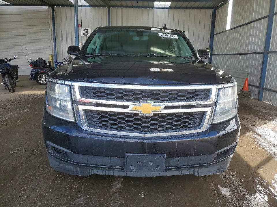 2020 Chevrolet Suburban VIN 1GNSKGKCXLR228372 COPART salvage auction — NORMAL WEAR, Ma - Dis/Dlr/Exp Only Clean Title, sold $2,550 on 2026-07-02 (photo 5)