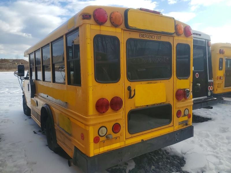 2009 Chevrolet Bus VIN 1GBHG316391114296 COPART salvage auction — NORMAL WEAR, NY - CERTIFICATE OF TITLE, sold $2,500 on 2026-07-09 (photo 3)