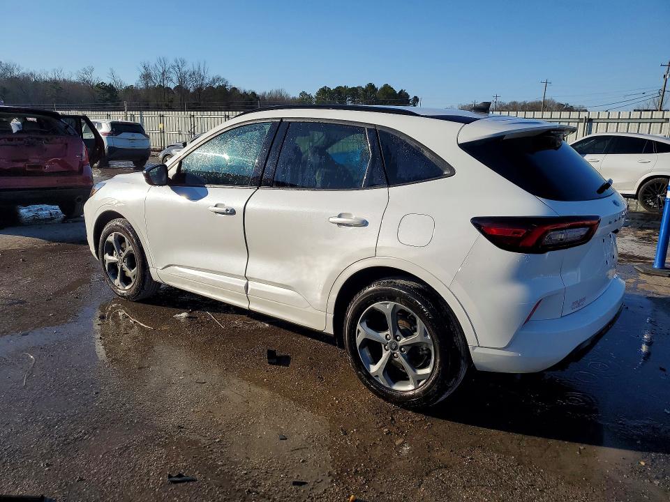 2024 Ford Escape VIN 1FMCU0MZ5RUA53112 COPART salvage auction — MINOR DENT/SCRATCHES, AL - CERTIFICATE OF TITLE, sold $15,100 on 2026-07-09 (photo 2)