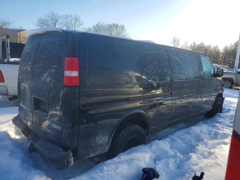 2021 Gmc Savana VIN 1GTZ7HF74M1313025 COPART salvage auction — MINOR DENT/SCRATCHES, MA - CERT OF TITLE-SALVAGE, sold $7,985 on 2026-07-29 (photo 3)