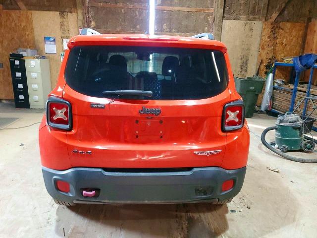 2017 Jeep Renegade VIN ZACCJBCB3HPE91186 COPART salvage auction — FRONT END, Sd - Cert Of Title-Salvage, sold $150 on 2026-08-04 (photo 6)