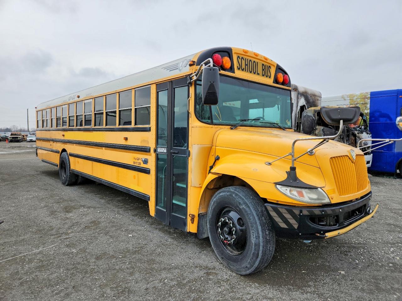 2013 Ic Corporation Ce Series School VIN 4DRBUSKN0DB199249 COPART salvage auction — Normal Wear, IL - CERTIFICATE OF TITLE, sold $1,800 on 2026-07-06 (photo 1)